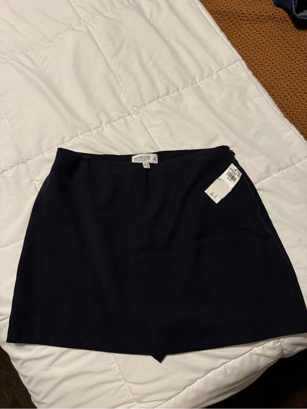 NWT Abercrombie & Fitch Scarlett Mini Skort, Size M